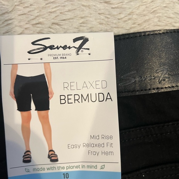 NWT Seven 7 Bermuda Shorts Size 10 - Picture 4 of 6
